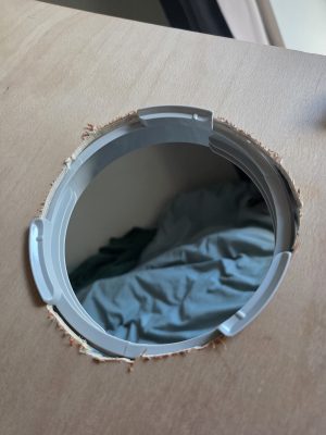 Window board, thread fitted, outside view (Kingfisher WAP31A15E / Patrick / 2026 / 07)